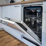 Apartman 3-modern 1min From The Center Kassa