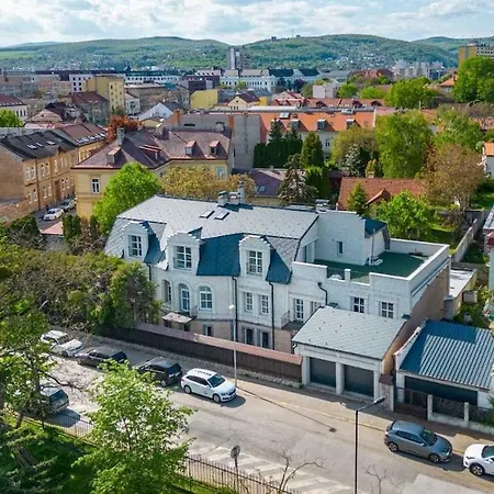 Apartamento 3-modern 1min From The Center