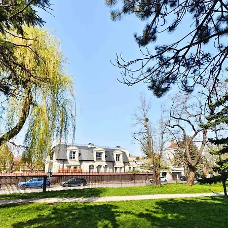 3-modern 1min From The Center Apartment *