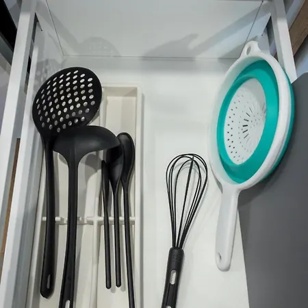 3-modern 1min From The Center Apartament