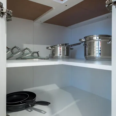 3-modern 1min From The Center Apartment *