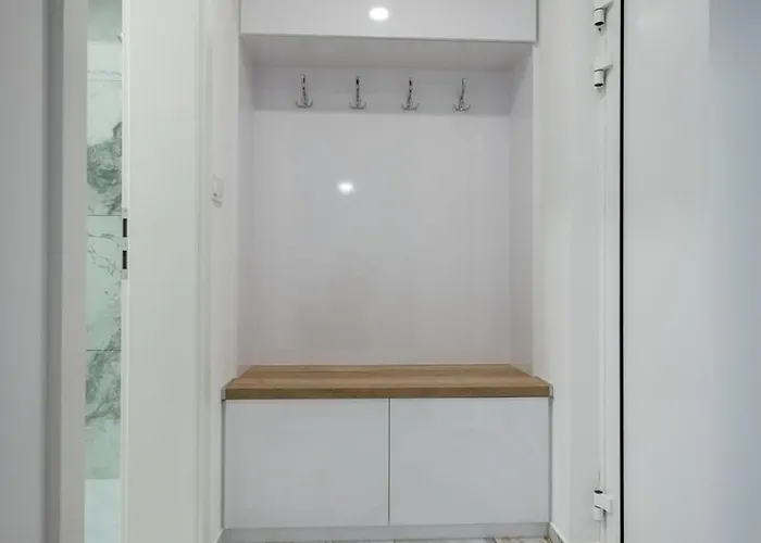 3-modern 1min From The Center דירה