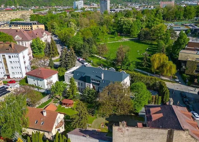 3-modern 1min From The Center דירה קושיצה